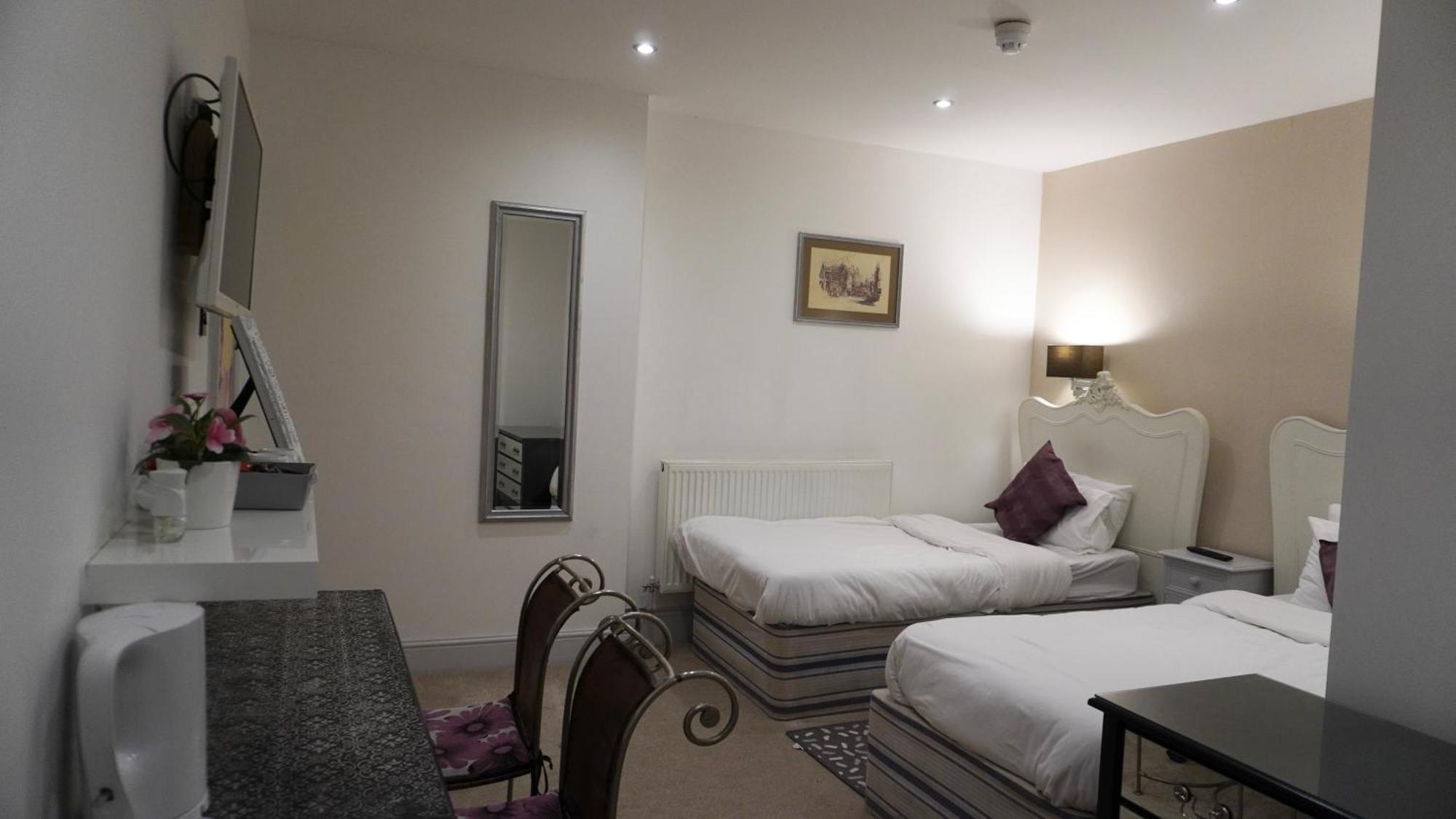 Hotel The Bell Shifnal Esterno foto